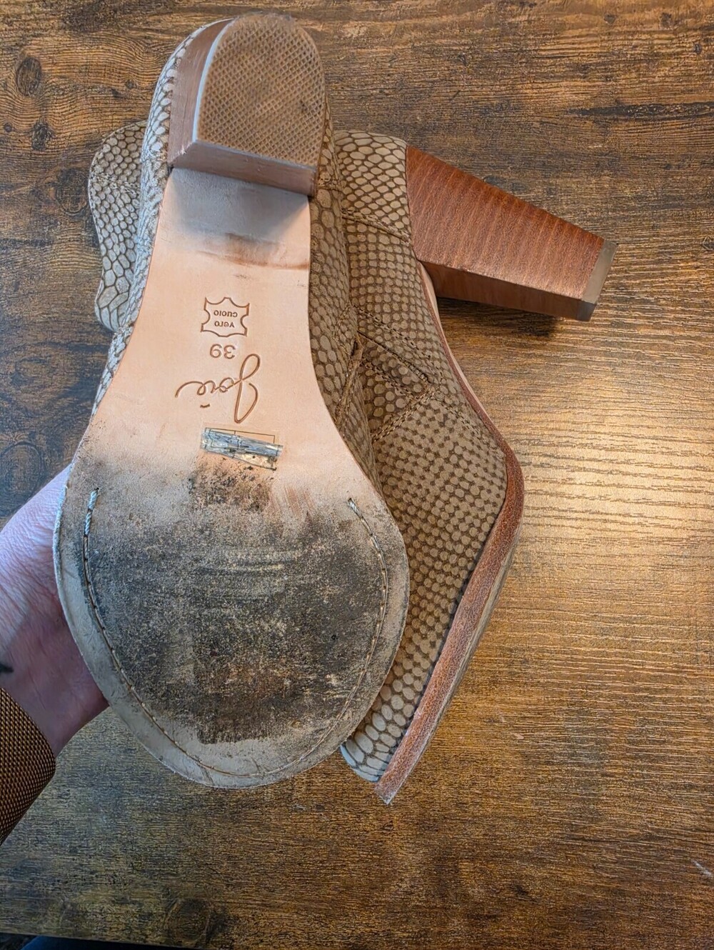 Joie Dalton Tan Snakeskin Stacked 3.5 " Heel Leather Bootie Womens EU 39 USA 8 - Picture 4 of 7